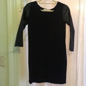 Zara form fitting dress
